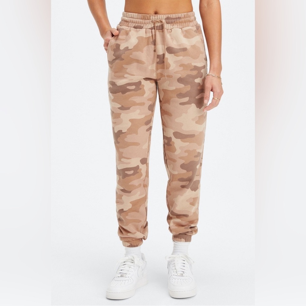 Fabletics Camouflage Forever Fleece Go-To Sweatpants Size XXS
